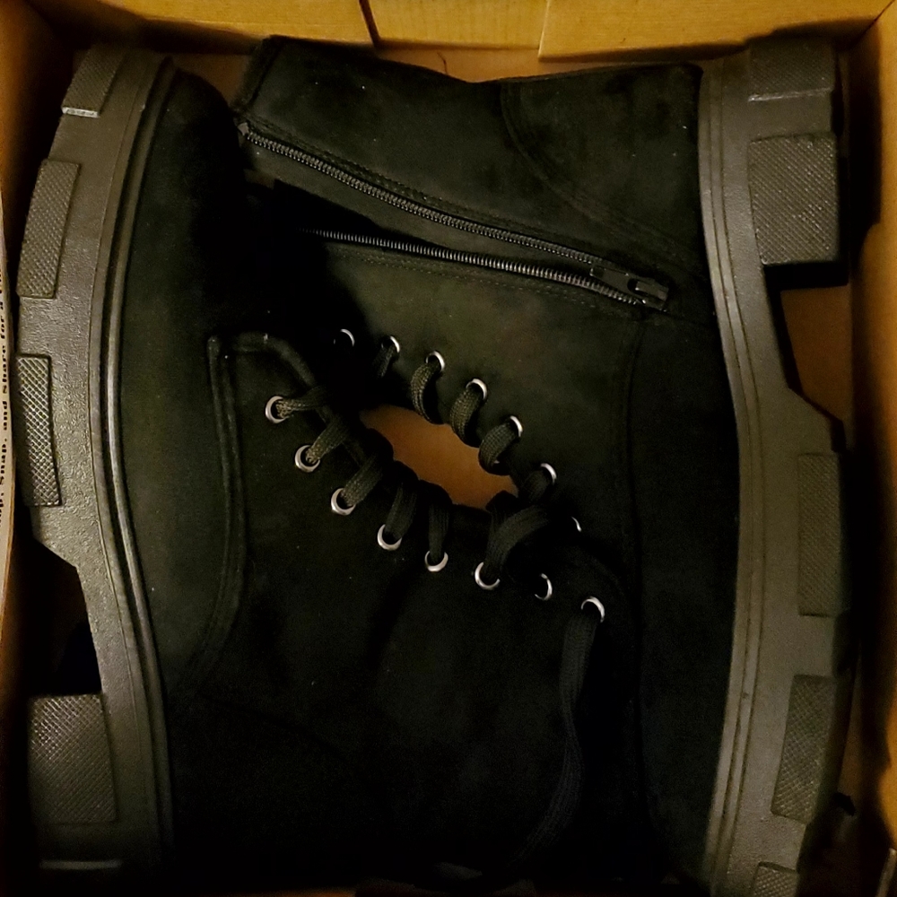 Women's Combat Boots